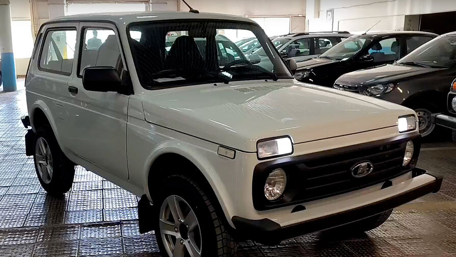 АвтоВАЗ показал новый дизайн классической Lada Niva