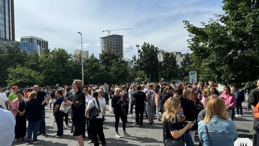 В Екатеринбурге эвакуировали Ельцин Центр