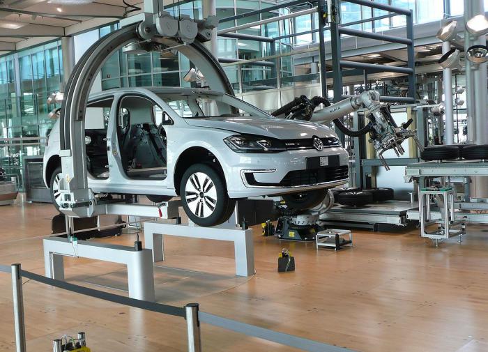 Volkswagen планирует сократить до 30 тысяч рабочих мест