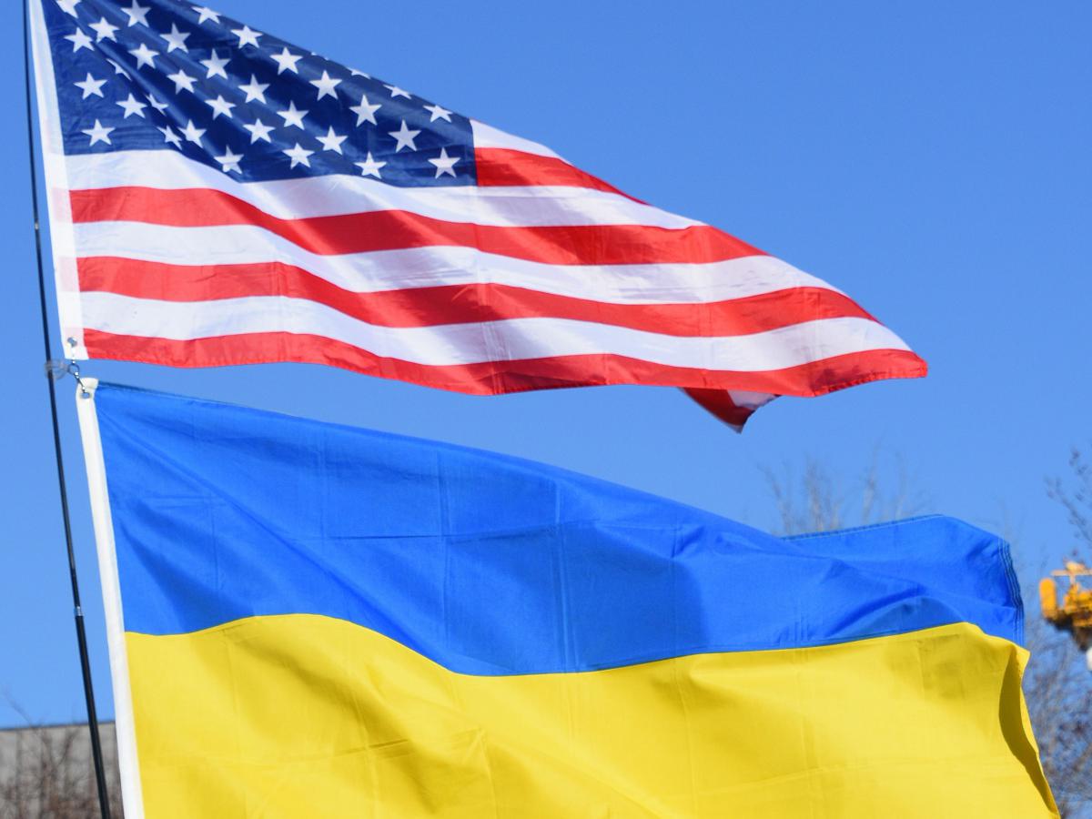 Импорт оружия на Украину вырос в 100 раз! США  главный поставщик