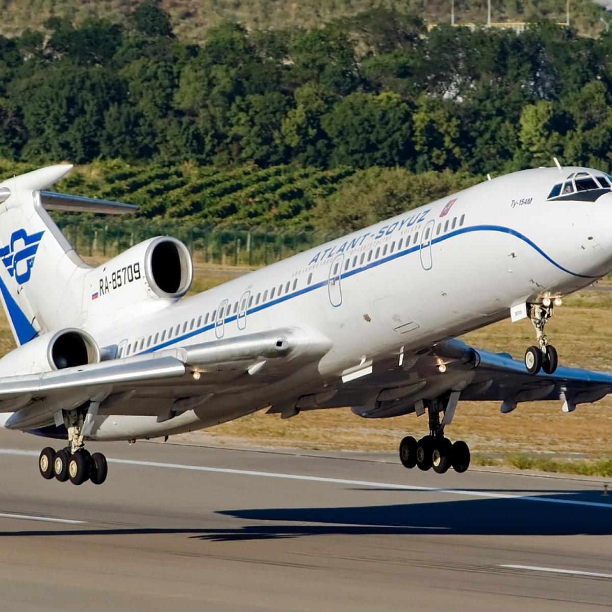 Самолёт Ту-154. Трёхмоторная легенда советской гражданской авиации