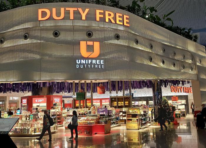 Таиланд закрывает магазины Duty Free в аэропортах для поддержки местной экономики