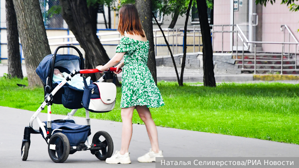 В Госдуме призвали законодательно запретить движение чайлдфри