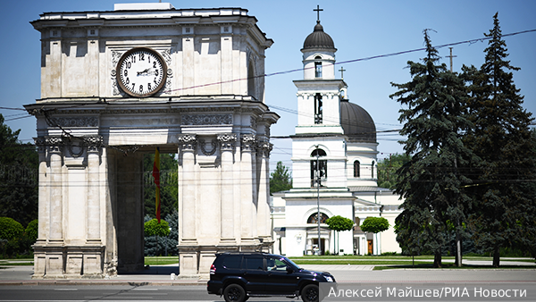 Власти Молдавии обвинили местную православную церковь в связях с Россией