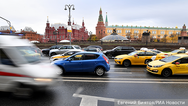 Минздрав предложил запретить водить авто людям с расстройством сексуального поведения