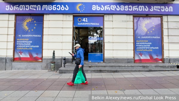 Избирательные участки на парламентских выборах открылись в Грузии