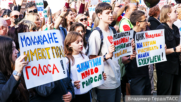 В мире: Когда молдавский народ сможет убрать Санду