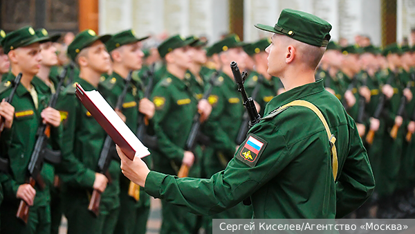 Офицер боевой подготовки Кулага объяснил смысл Дня военной присяги