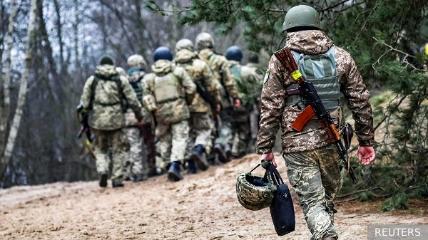 СМИ: Регулярные избиения солдат стали обычной практикой в ВСУ