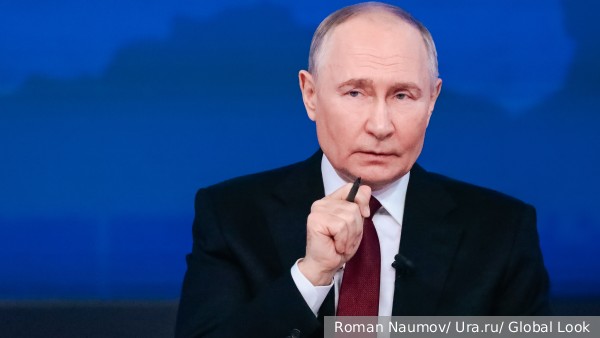 Путин призвал прокуроров уделить особое внимание проблемам Донбасса и Новороссии