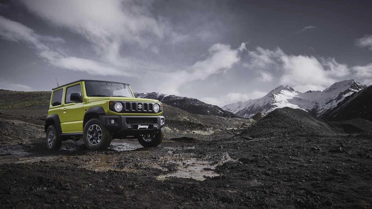 Suzuki Jimny: яркая вспышка креативности или функциональная лошадка?