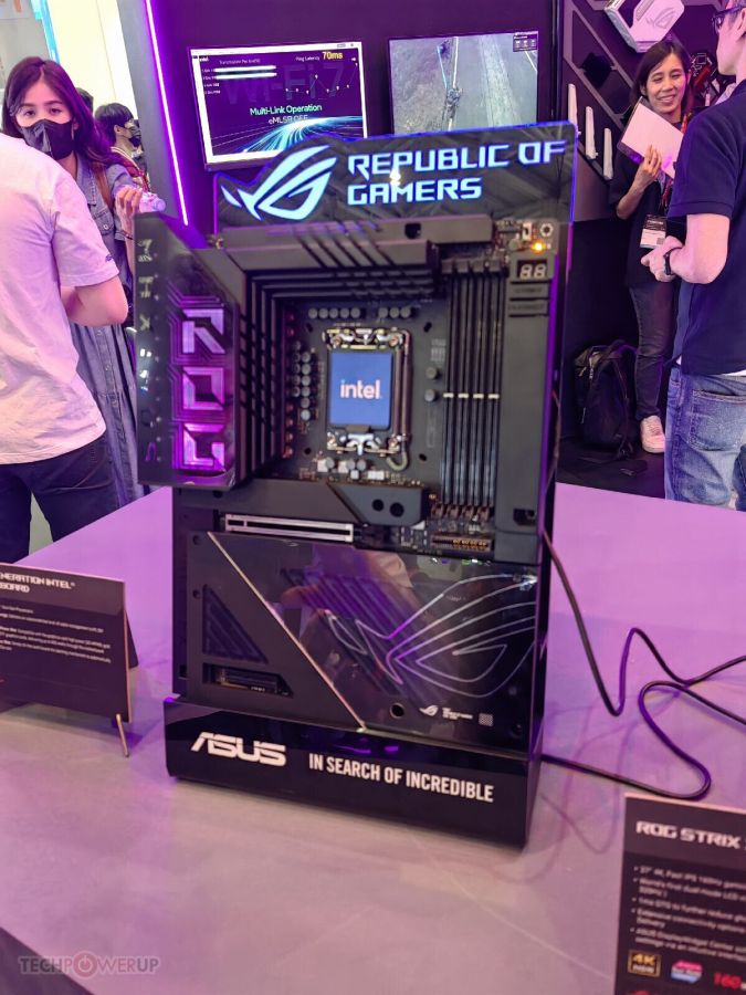 ASUS продемонстрировала на выставке Computex 2024 топовую материнскую плату ROG Maximus Z890 Hero