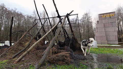 Сгорел шалаш, но памятник остался