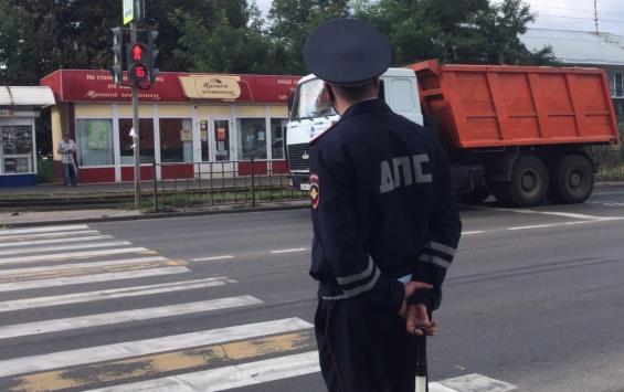 В Курской области мужчина ударил односельчанина по лицу доской