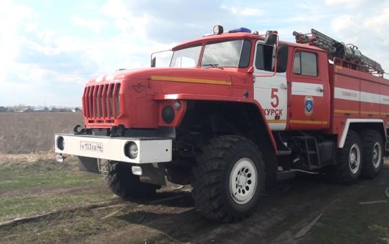 В Курском районе горел жилой дом