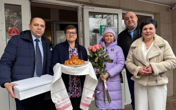 В курском ПВР сыграли свадьбу