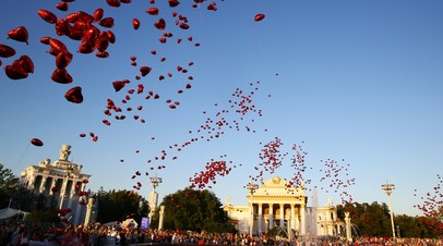 Яркое свидетельство достижений и таланта страны: в Москве прошла торжественная церемония закрытия выставки «Россия»