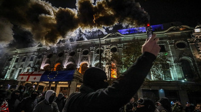 Организаторы протестов в Тбилиси намерены сорвать выборы президента 14 декабря