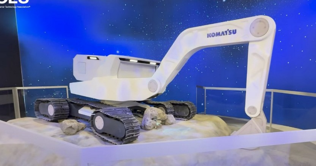 Komatsu показала лунный экскаватор и подводный бульдозер