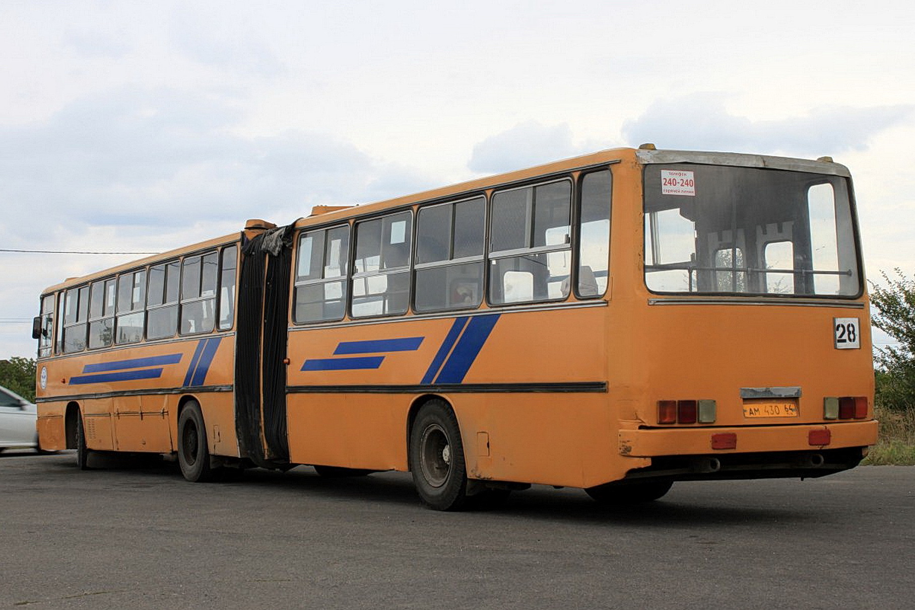 В Саратове на регулярный маршрут вернулся советский Ikarus гармошка