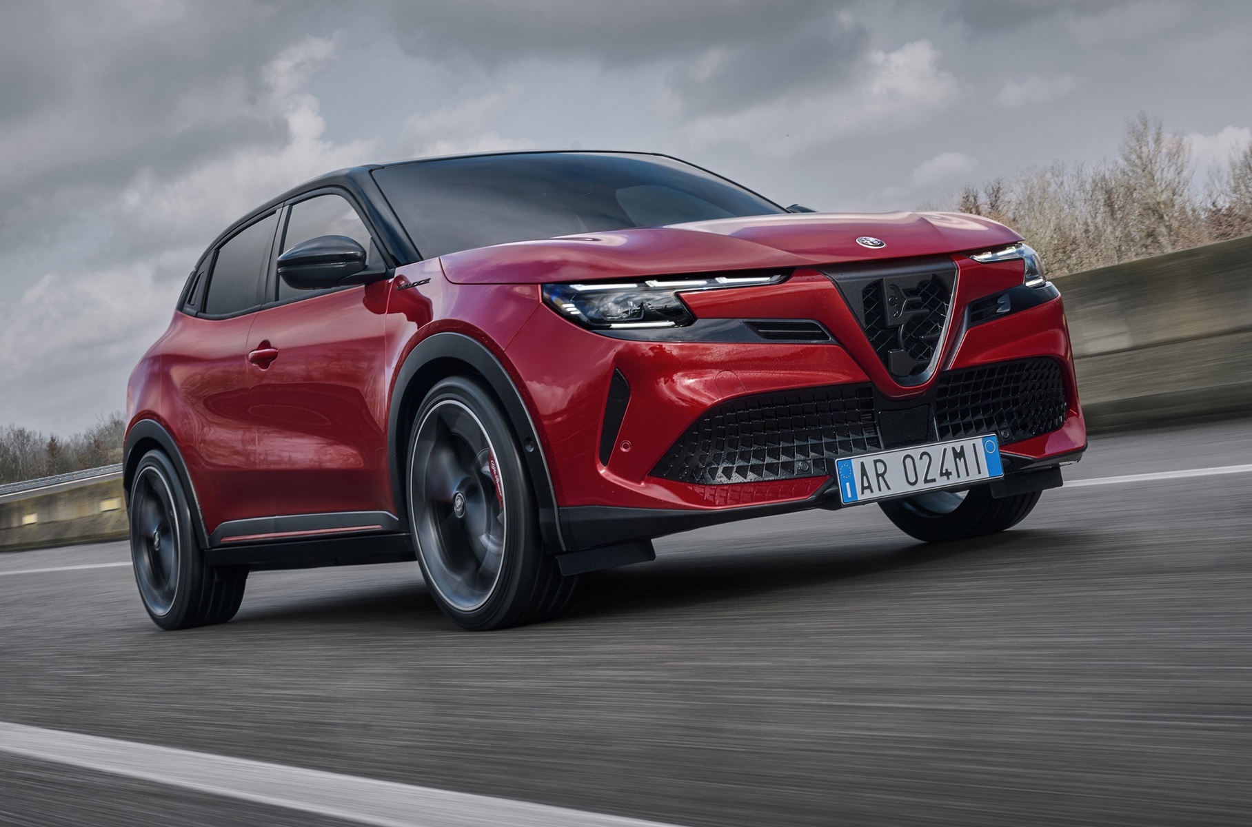 Alfa Romeo Junior Veloce удивил мощностью электромотора