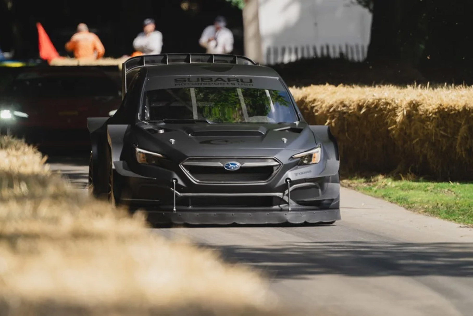 Subaru выложила видео с рекордным заездом WRX Project Midnight в Гудвуде