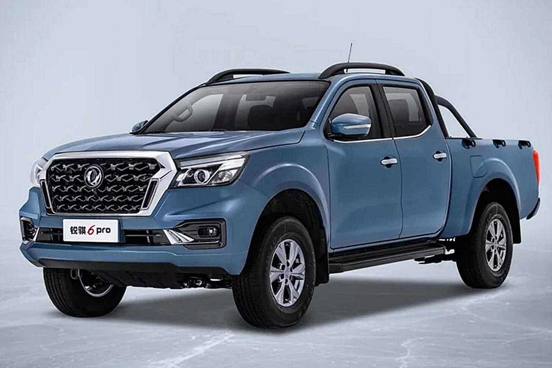 Китайский клон Nissan Navara от Dongfeng обновился и подешевел