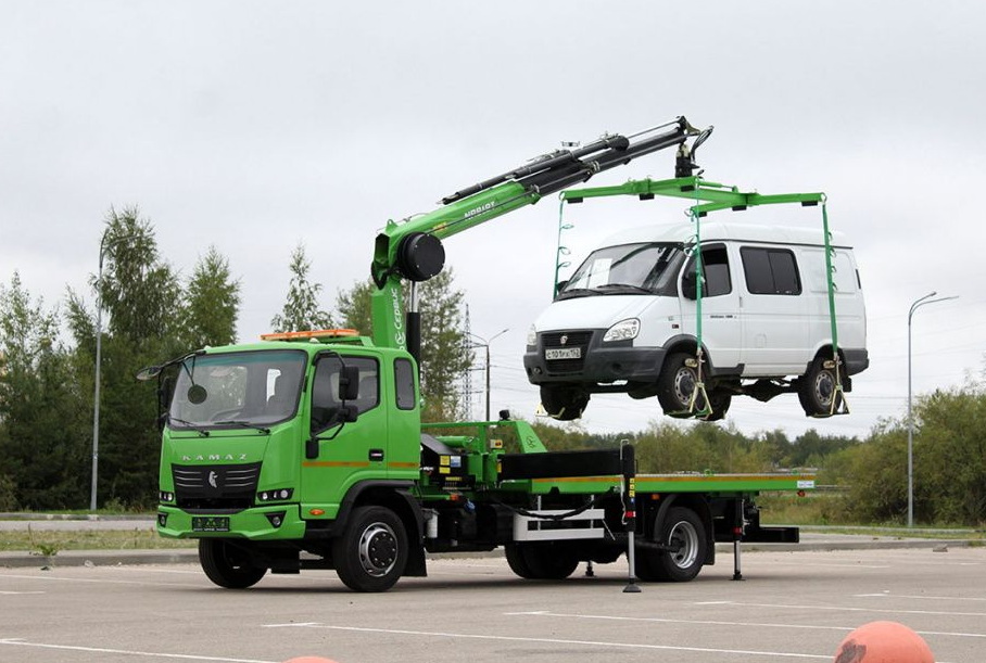 Московский паркинг импортозаместит эвакуаторы MAN и Mercedes