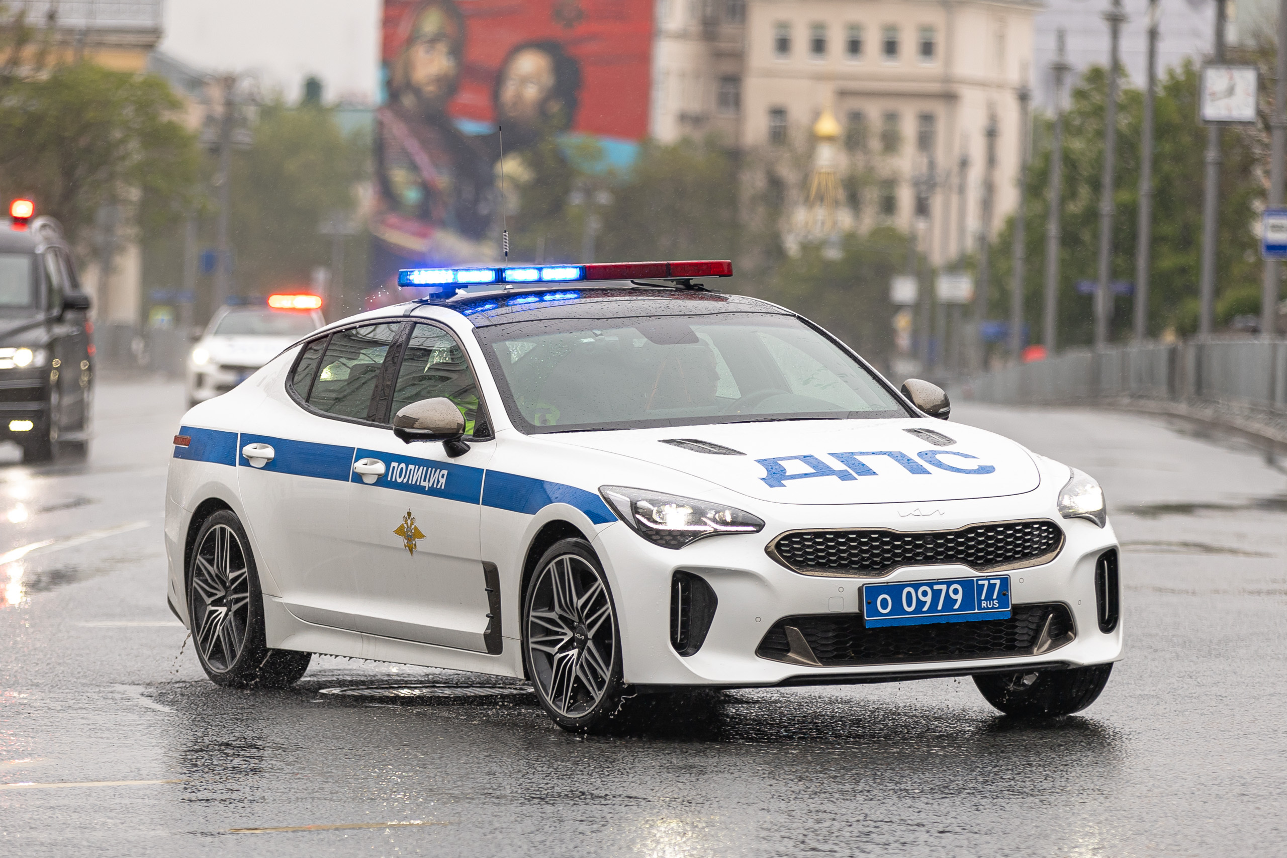 В Москве полиция закупила Kia Stinger для сопровождения кортежей