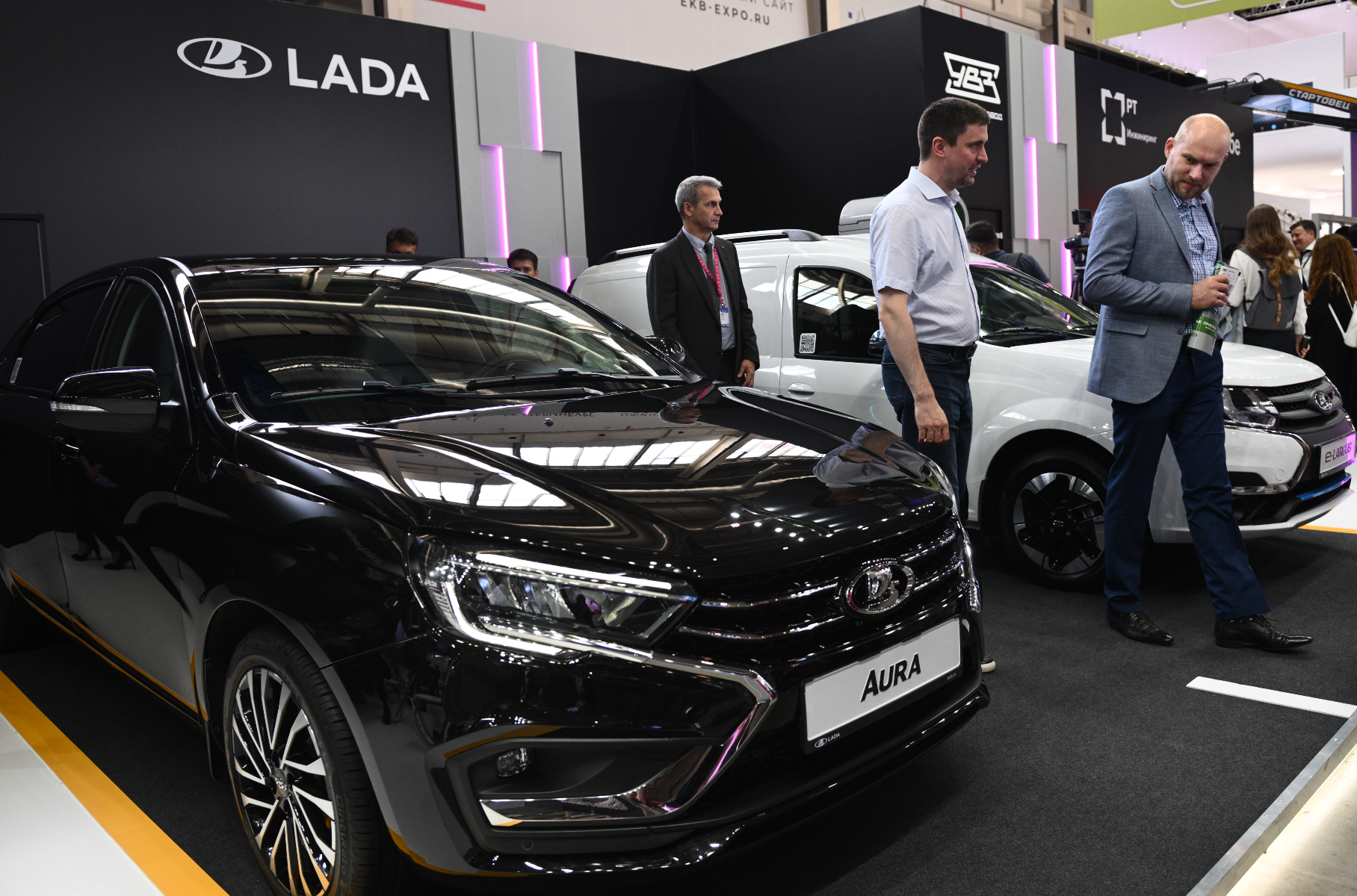 Председатели комитетов Госдумы пересядут на автомобили Lada Aura