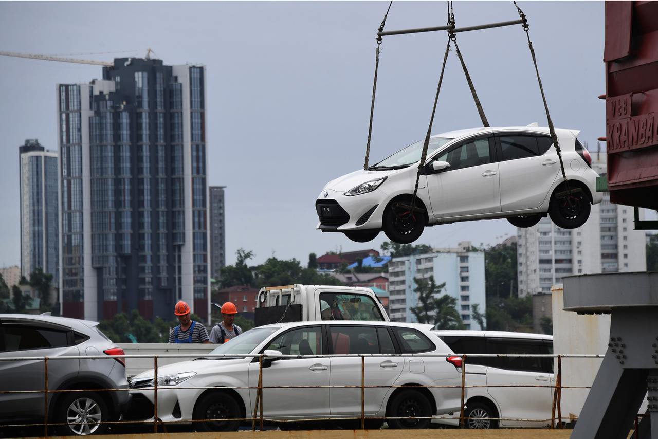 Поставки легковых автомобилей из Японии в Россию вырос на рекордные 132 процента