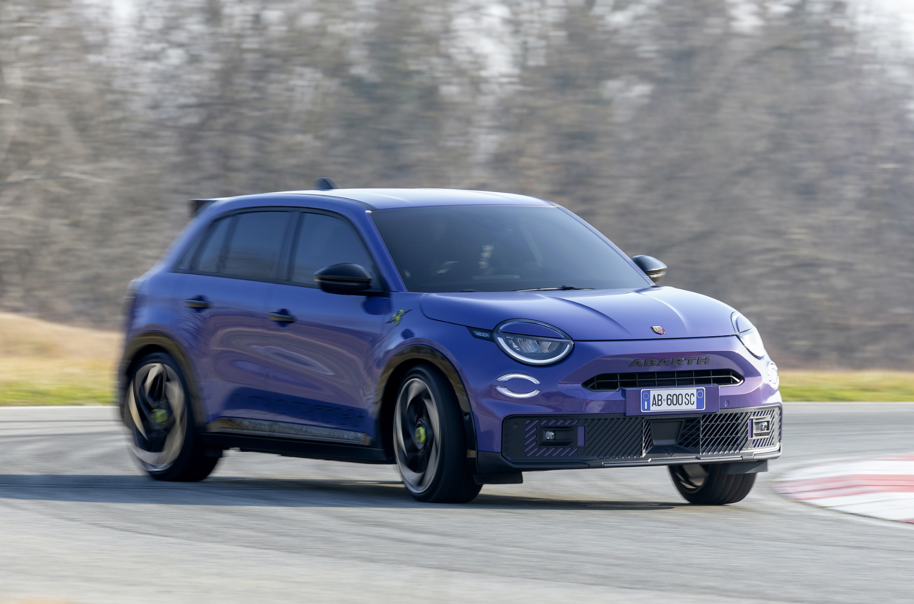 Abarth показал мощнейший 600е Scorpionissima