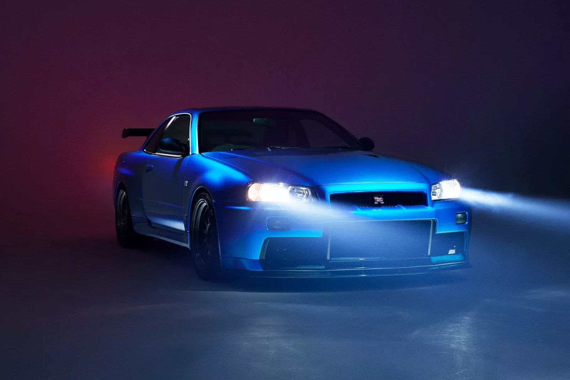 В Японии полностью отреставрировали культовый Nissan GT-R R34