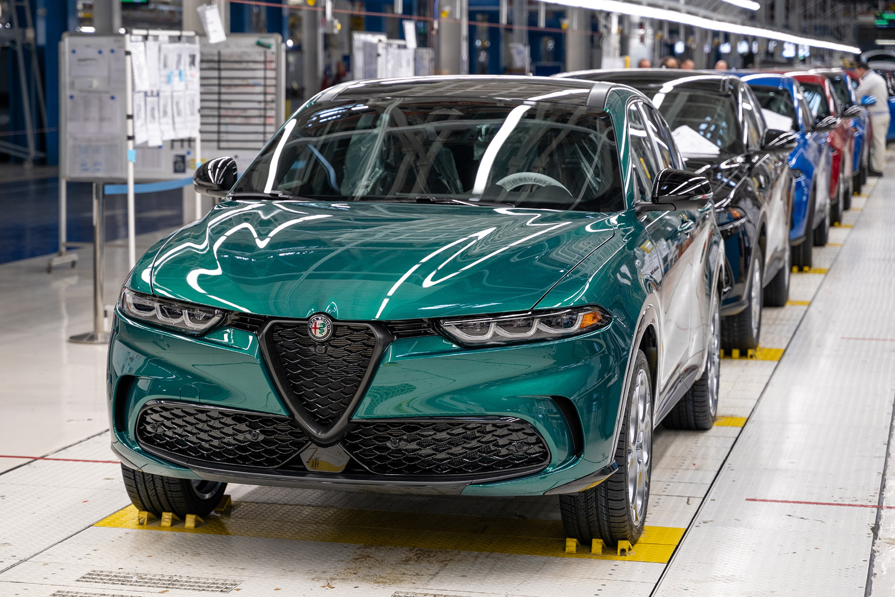 Среднестатистический автосалон Alfa Romeo в США продает всего семь машин в месяц