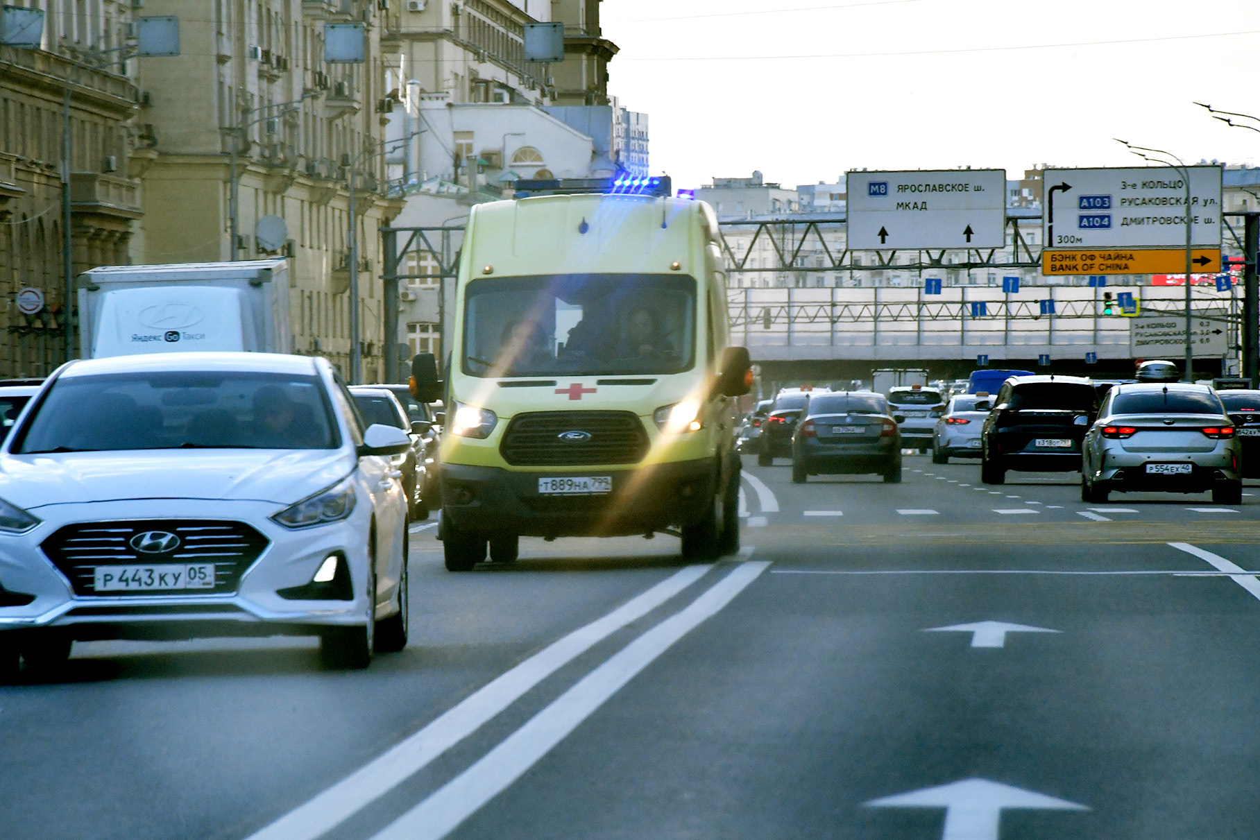 В России решили освободить от штрафов скорые, пожарные и полицейские автомобили