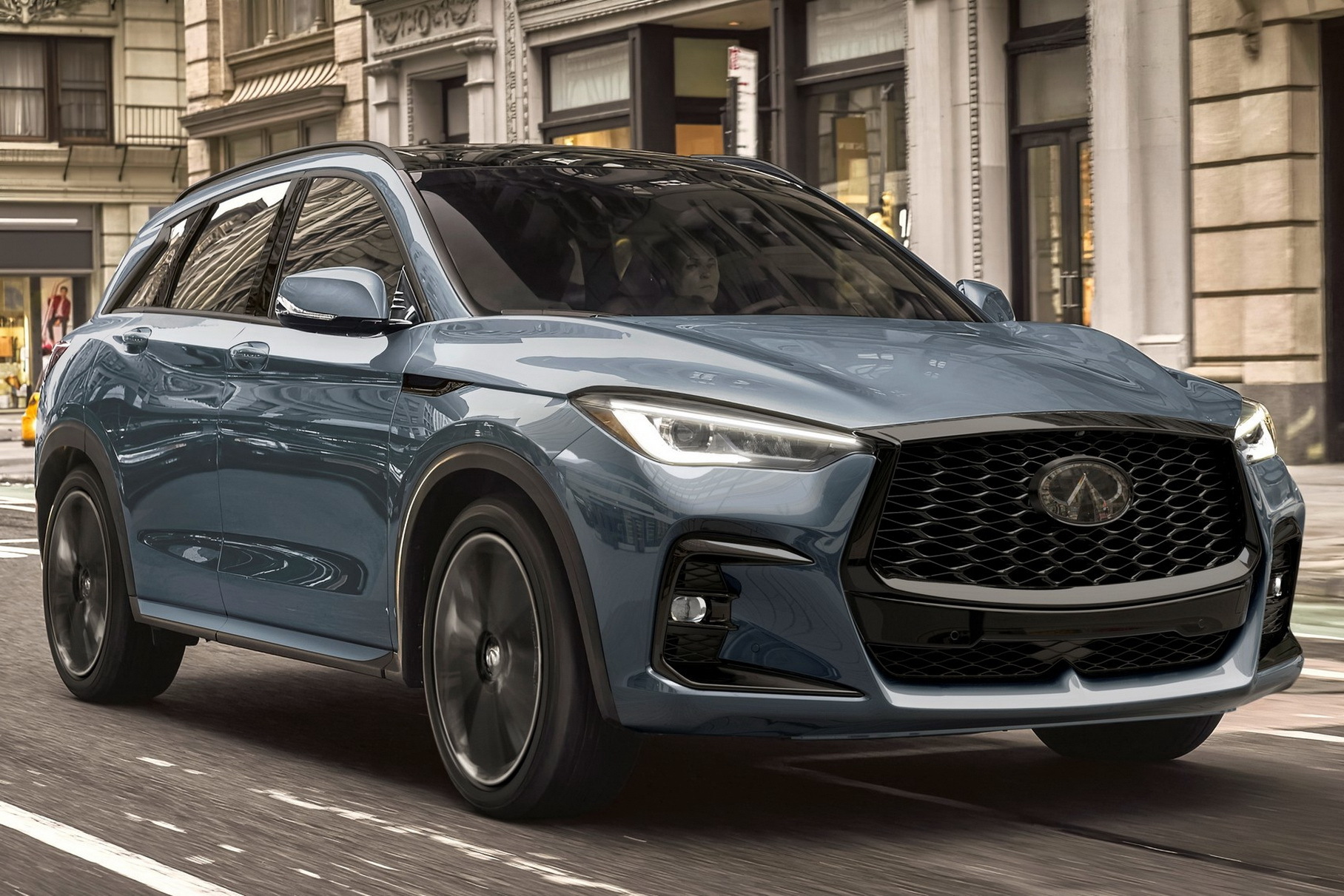 Infiniti избавится от самых доступных кроссоверов в конце года