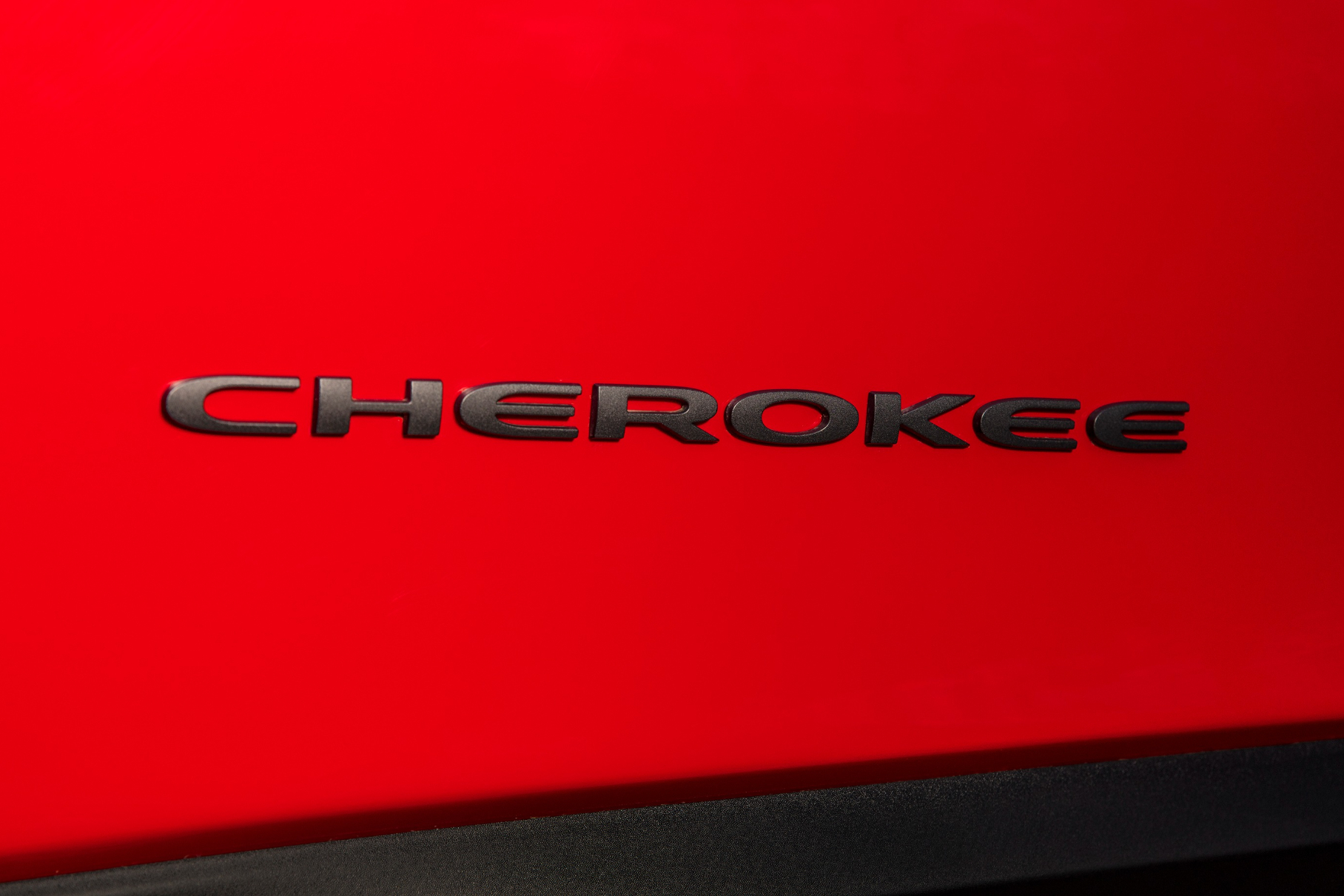 Jeep намекнул на возможный отказ от использования названия Cherokee