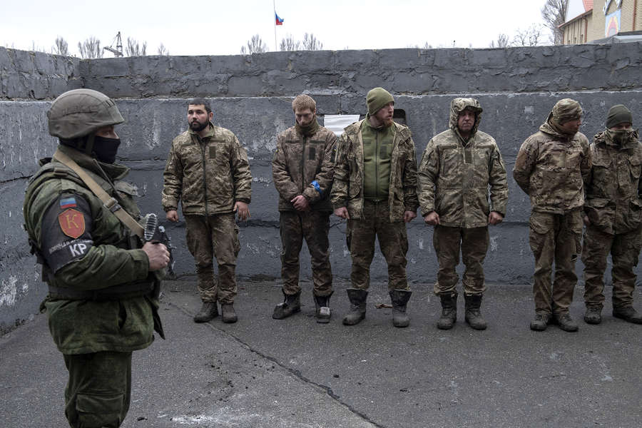 Новая группа украинских военных сдалась в плен под Красноармейском