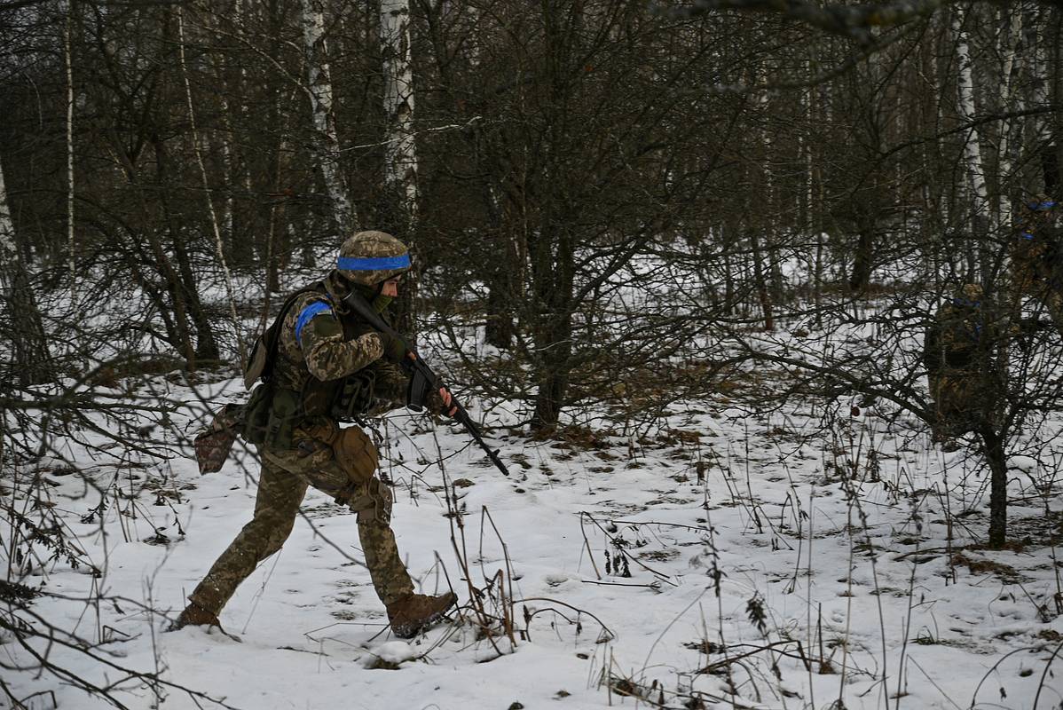 Украина отправила в Курскую область на мясной штурм отряды из бывших заключенных