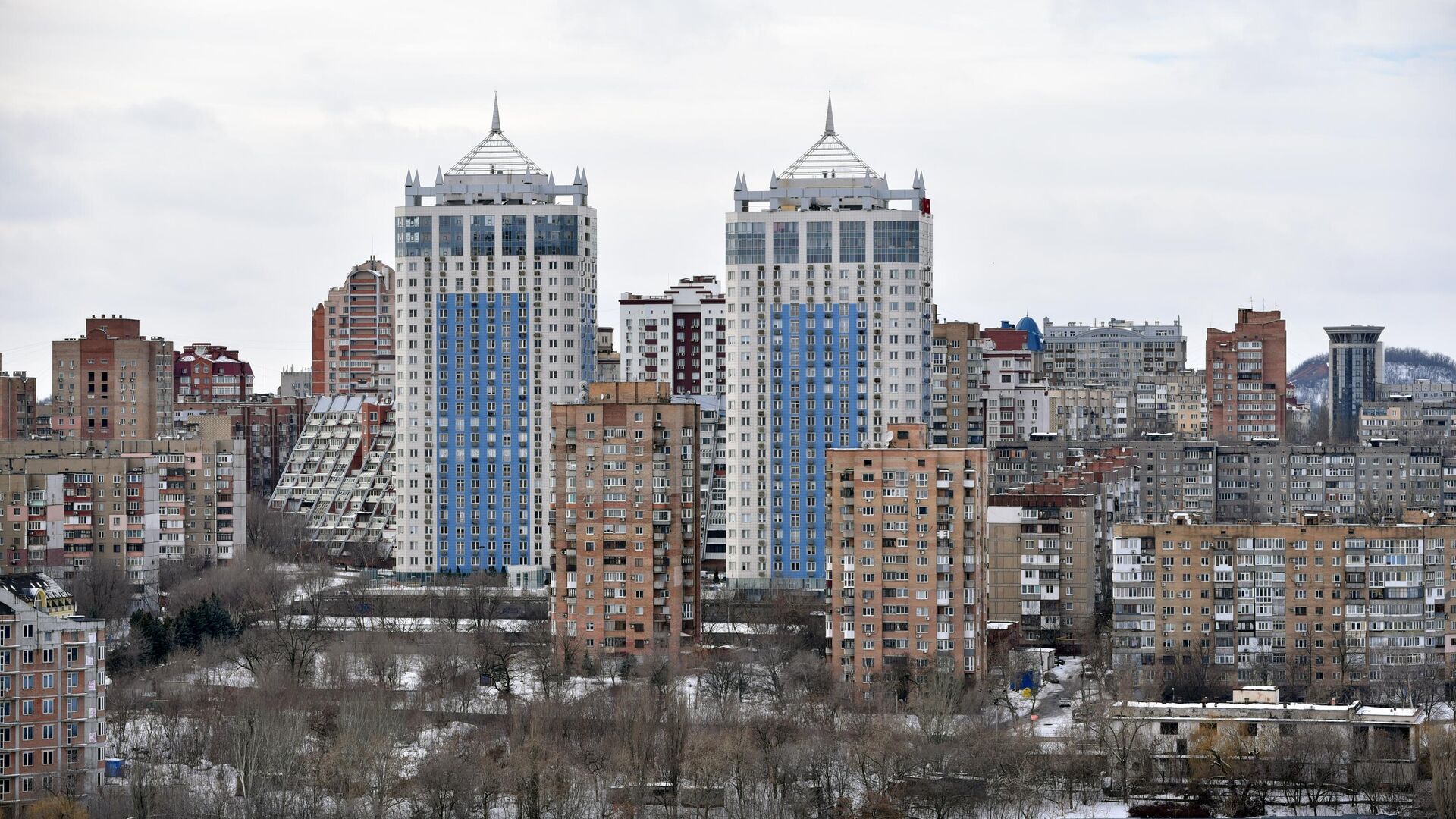 В Донецке сожгли чучела Макрона, Джонсона и фон дер Ляйен