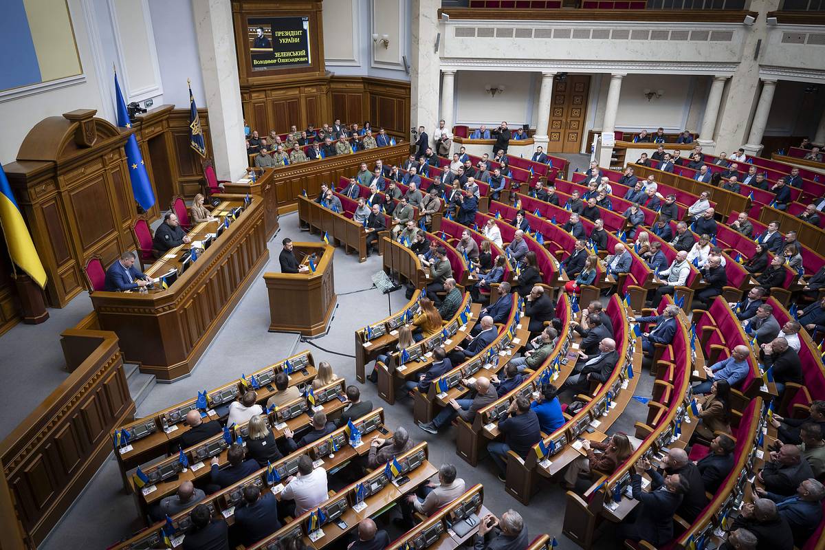 В Раде заявили о провале дипломатии Зеленского после разговора Путина с Трампом