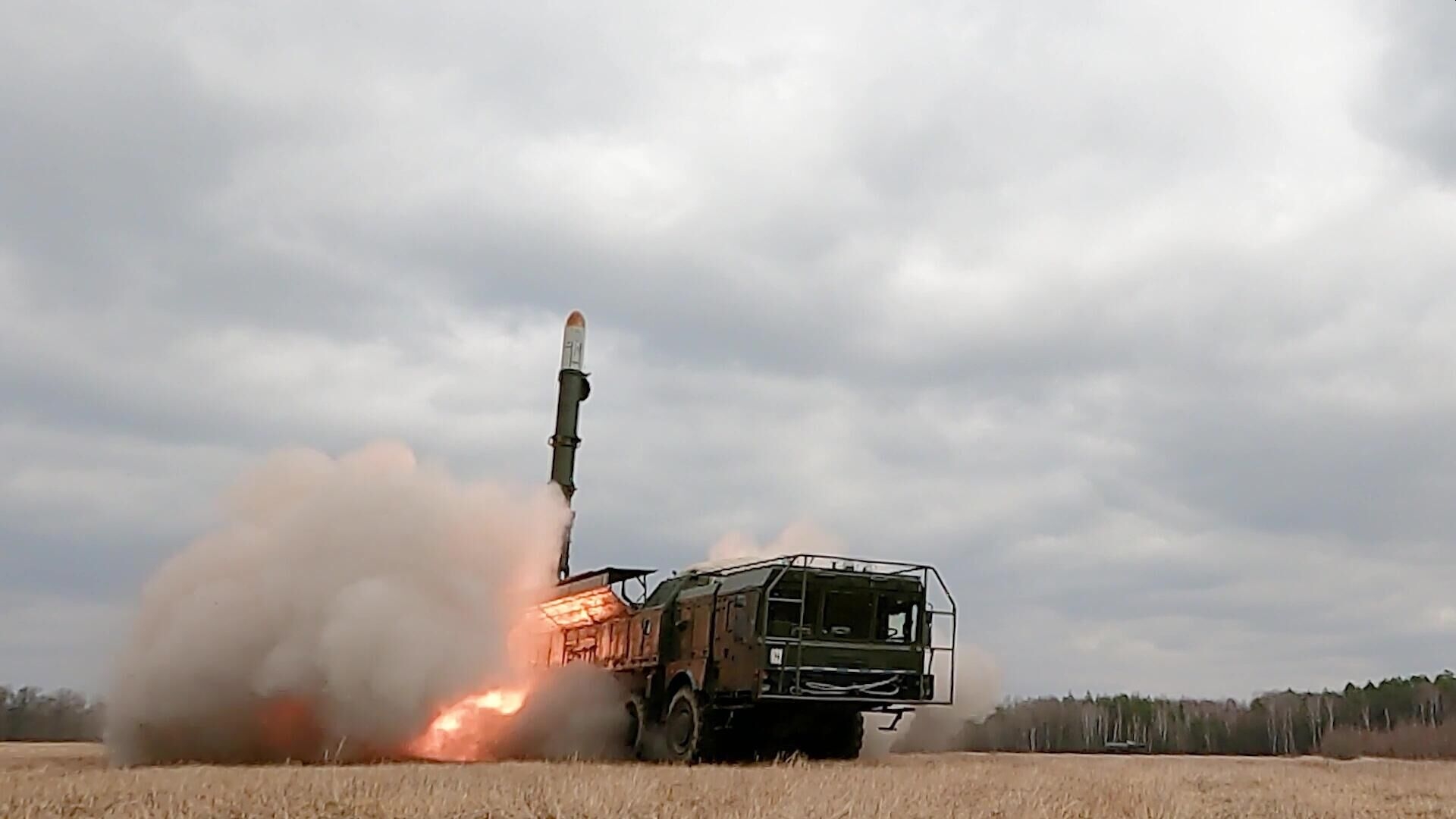 Российские войска ударили по подземному бункеру ВСУ в Сумах