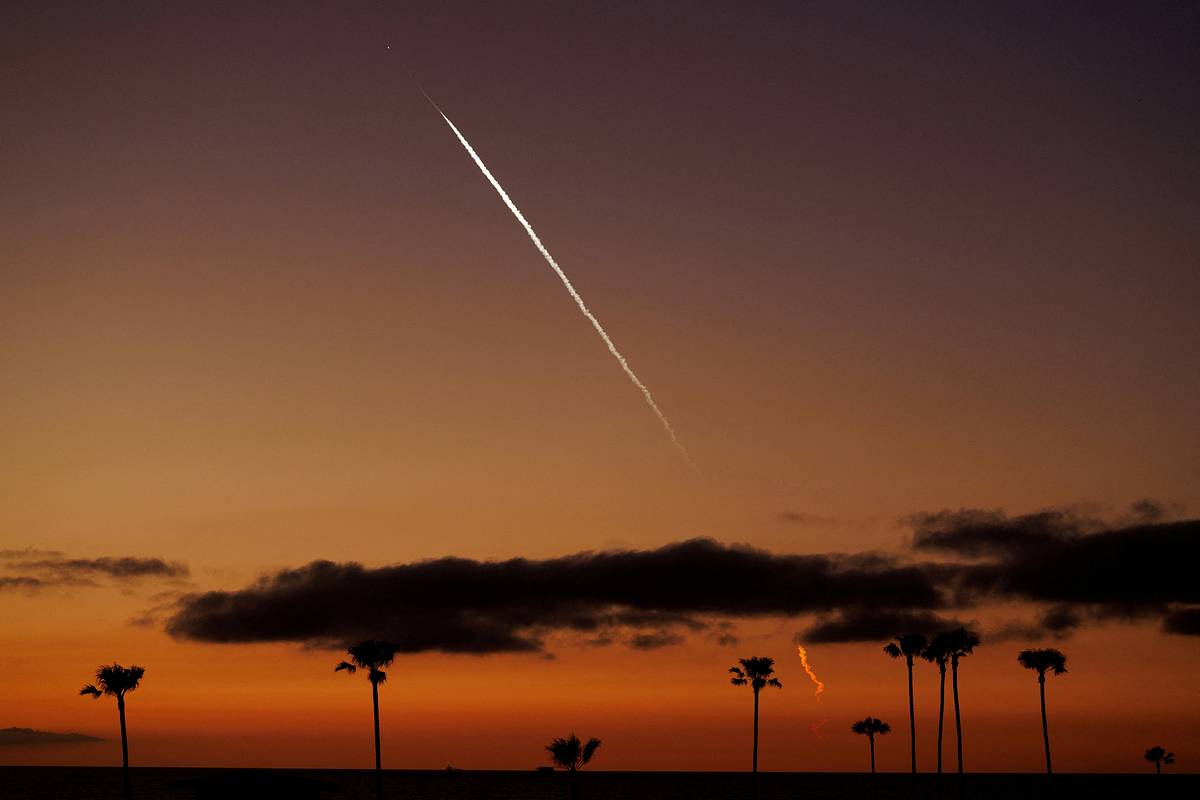 Спутники Starlink стали чаще путать с НЛО