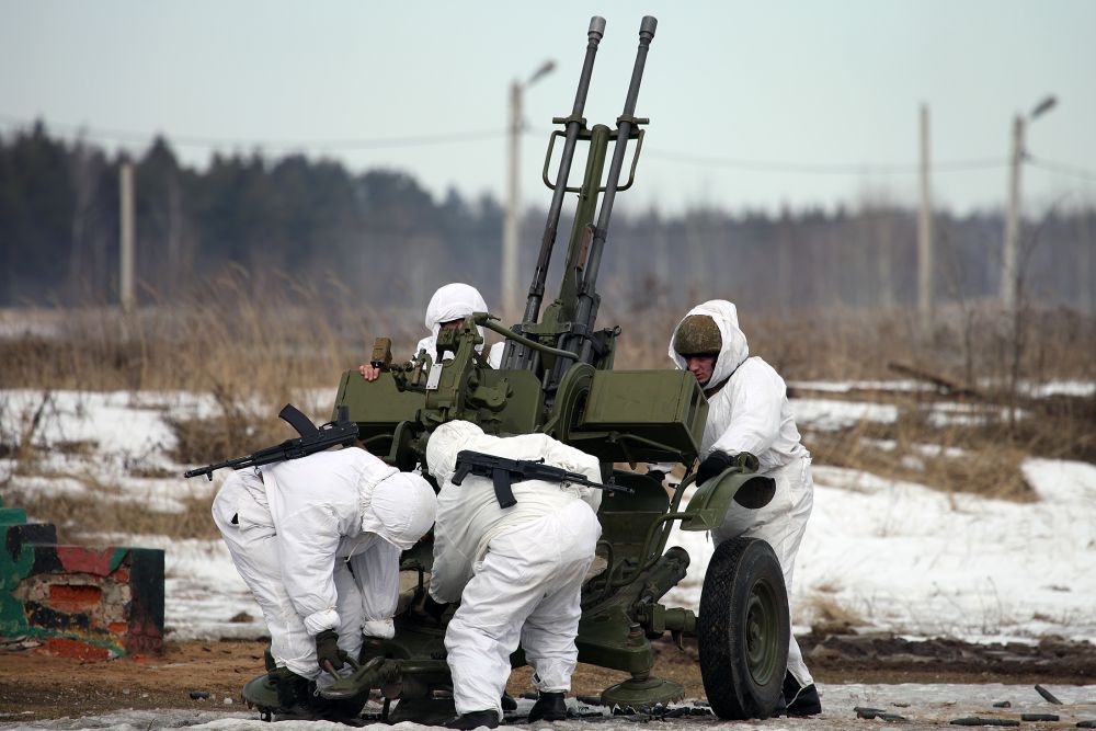 Украинский БПЛА красиво сбили из ЗУ-23 и сняли это на видео