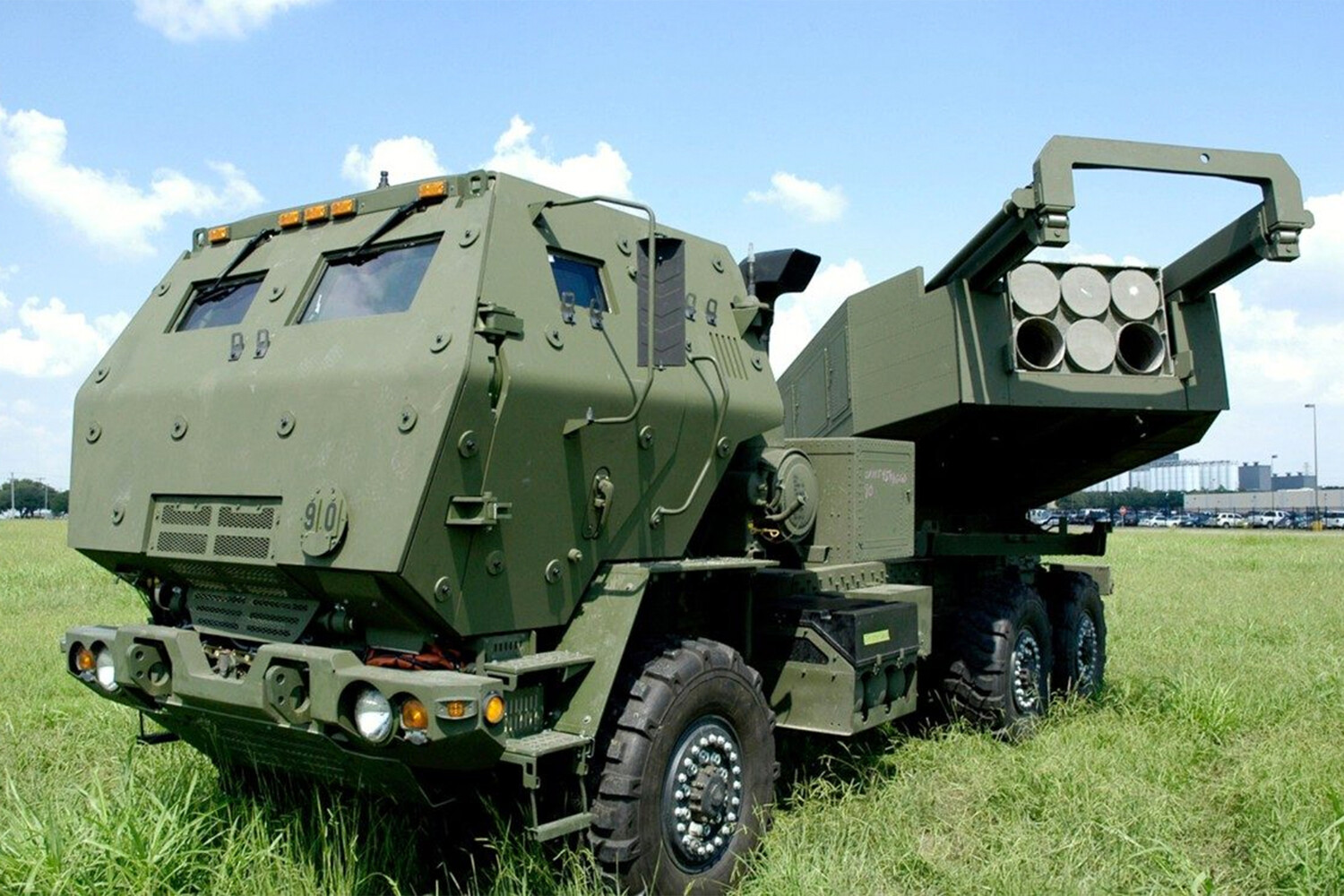 Российский комплекс Искандер уничтожил две пусковые установки HIMARS