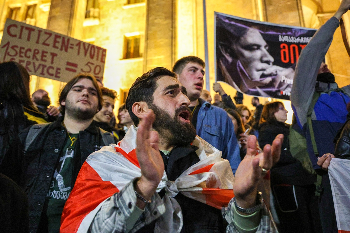 Грузинская оппозиция созвала митинг для изгнания России