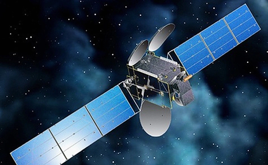 Роскосмос заявил об опасном количестве обломков спутника Intelsat 33e