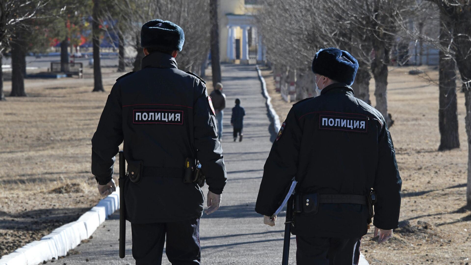 Тело женщины нашли в лесопарковой зоне на западе Москвы