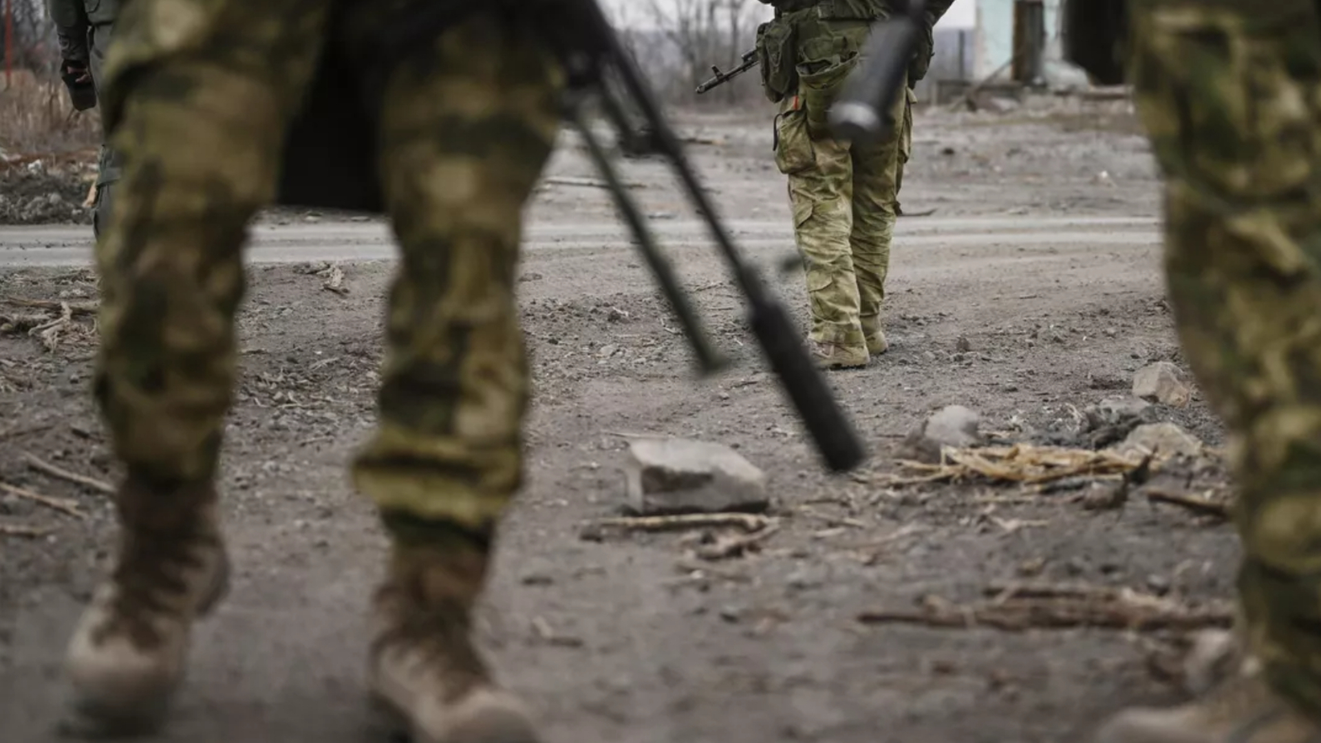 Польских депутатов отправят на курсы военной подготовки