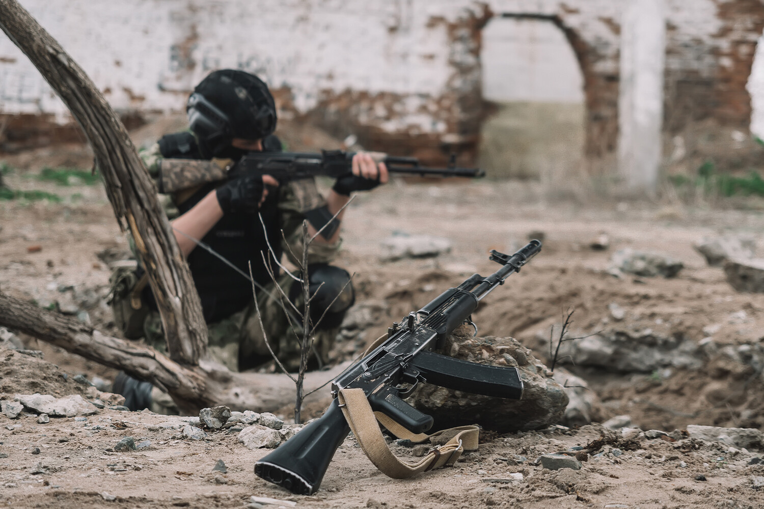 Морпех Пончик рассказал, как боец ВСУ выстрелил в ноги женщине под Суджей